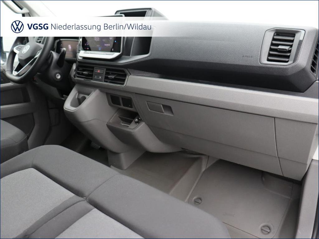 Volkswagen CRAFTER 2025 г. Белый, пробег 12218 км