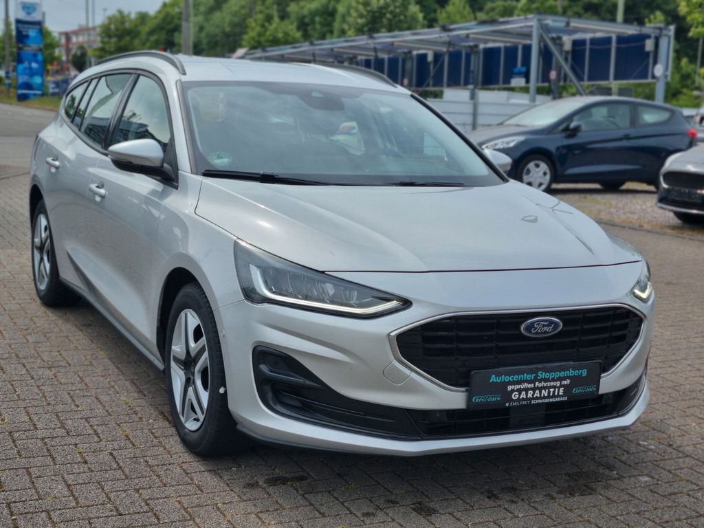 Ford Focus 2022 г. Серебристый, пробег 34700 км