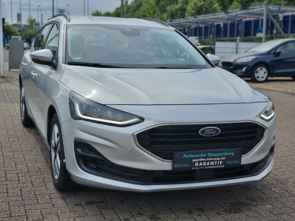 Ford Focus 2022 г. Серебристый, пробег 34700 км