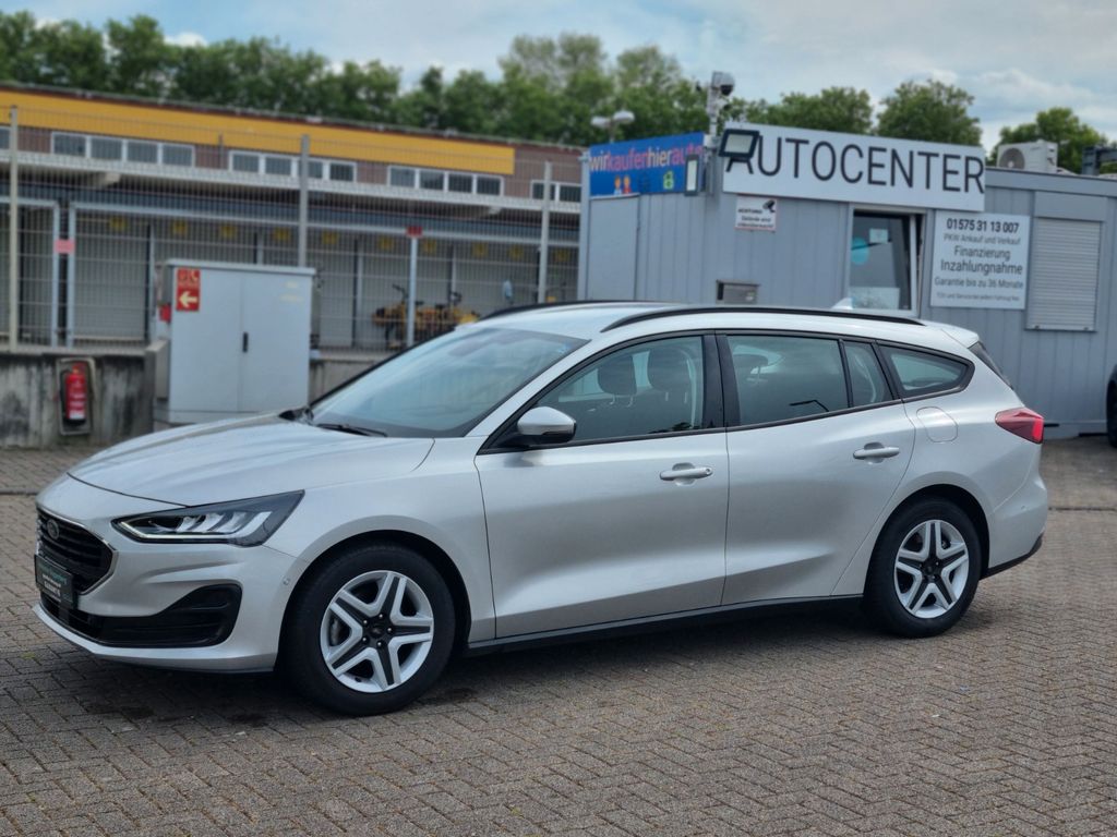 Ford Focus 2022 г. Серебристый, пробег 34700 км