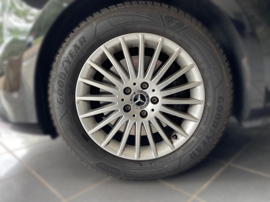Mercedes-Benz V 250 2023 г. Чёрный, пробег 47098 км
