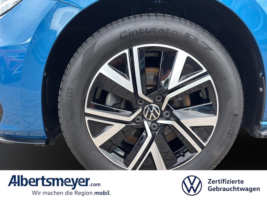 Volkswagen Touran 2023 г. Синий, пробег 57408 км
