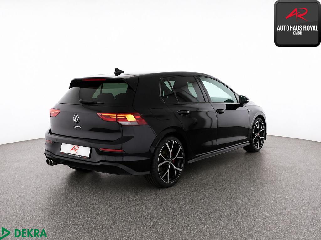 Volkswagen Golf 2024 г. Чёрный, пробег 41406 км