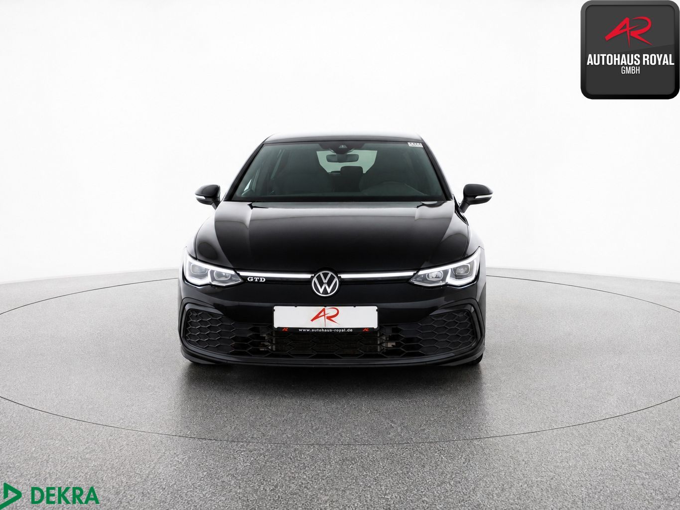 Volkswagen Golf 2024 г. Чёрный, пробег 41406 км