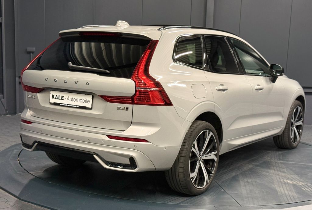 Volvo XC60 2023 г. Серый, пробег 28850 км