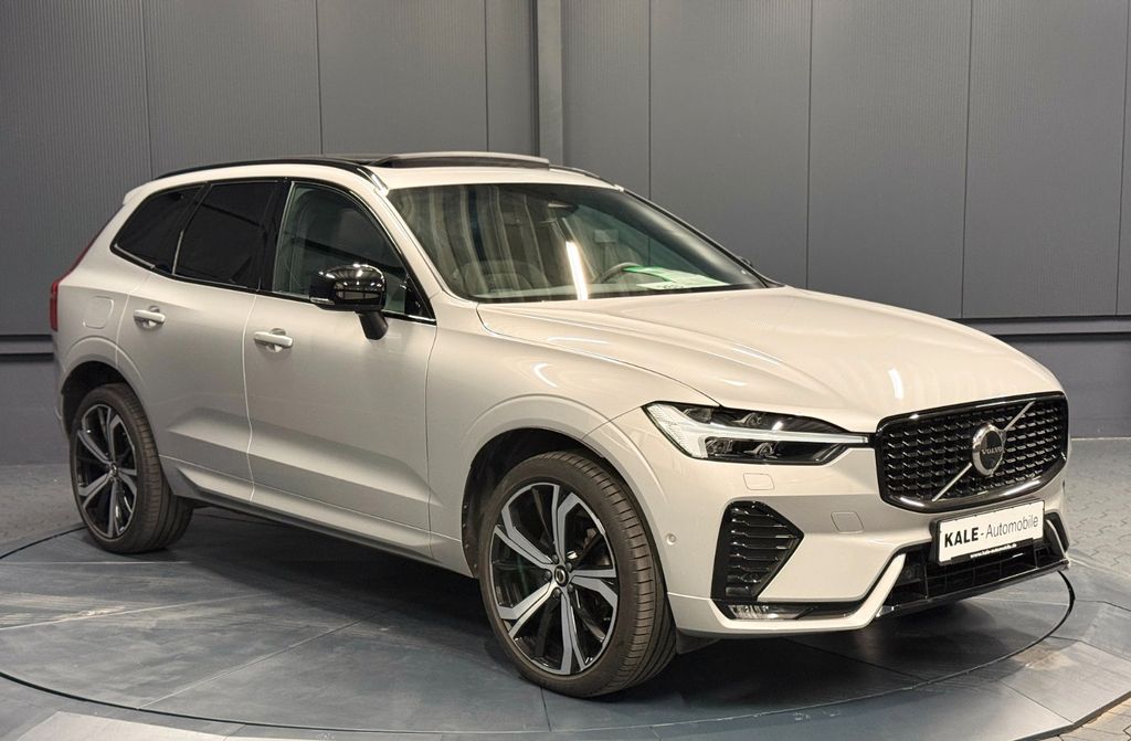 Volvo XC60 2023 г. Серый, пробег 28850 км