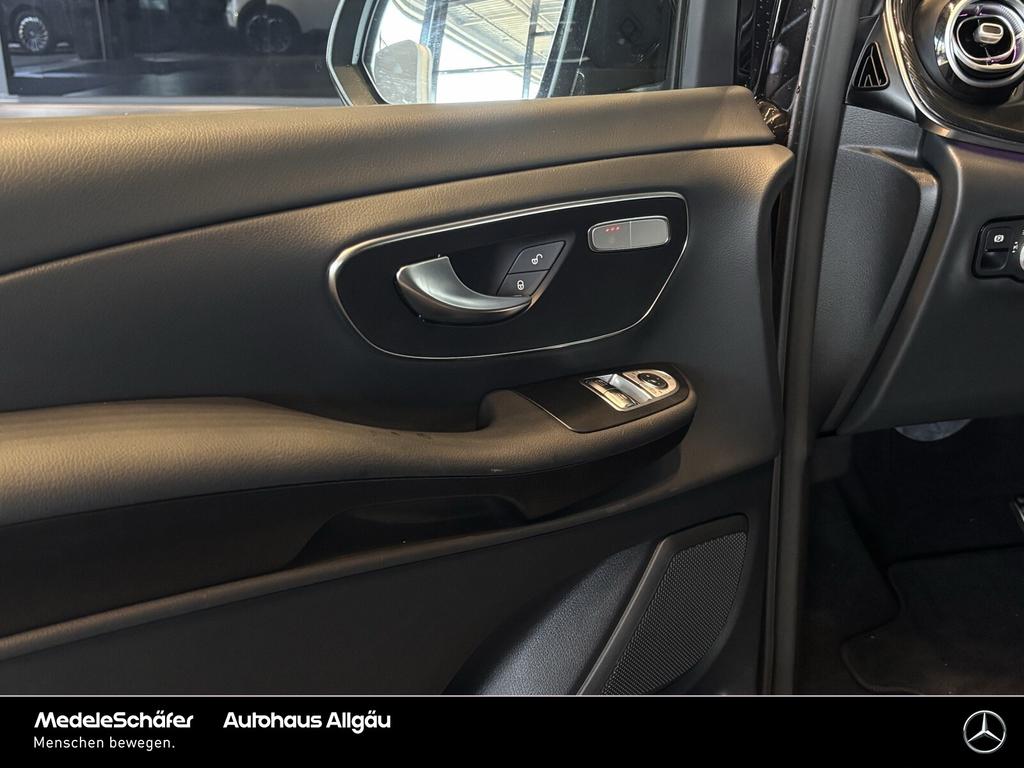 Mercedes-Benz V 220 2025 г. Чёрный, пробег 12790 км