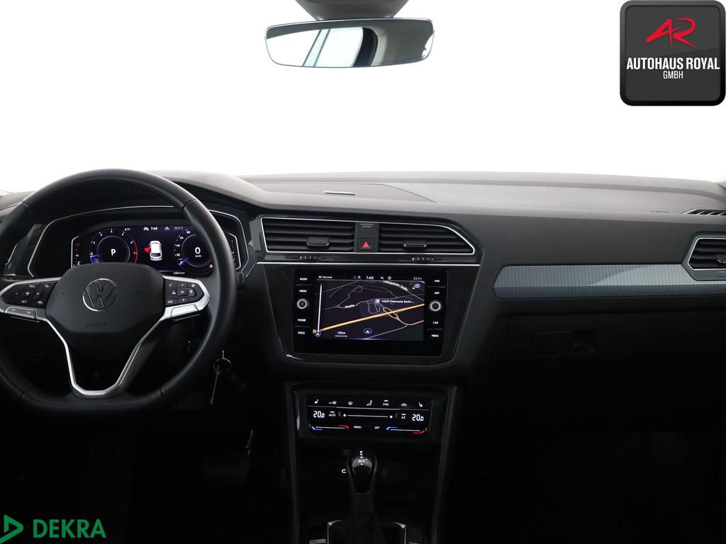 Volkswagen Tiguan 2023 г. Синий, пробег 40000 км
