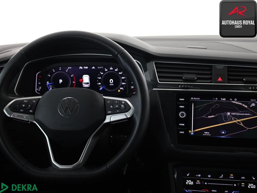 Volkswagen Tiguan 2023 г. Синий, пробег 40000 км