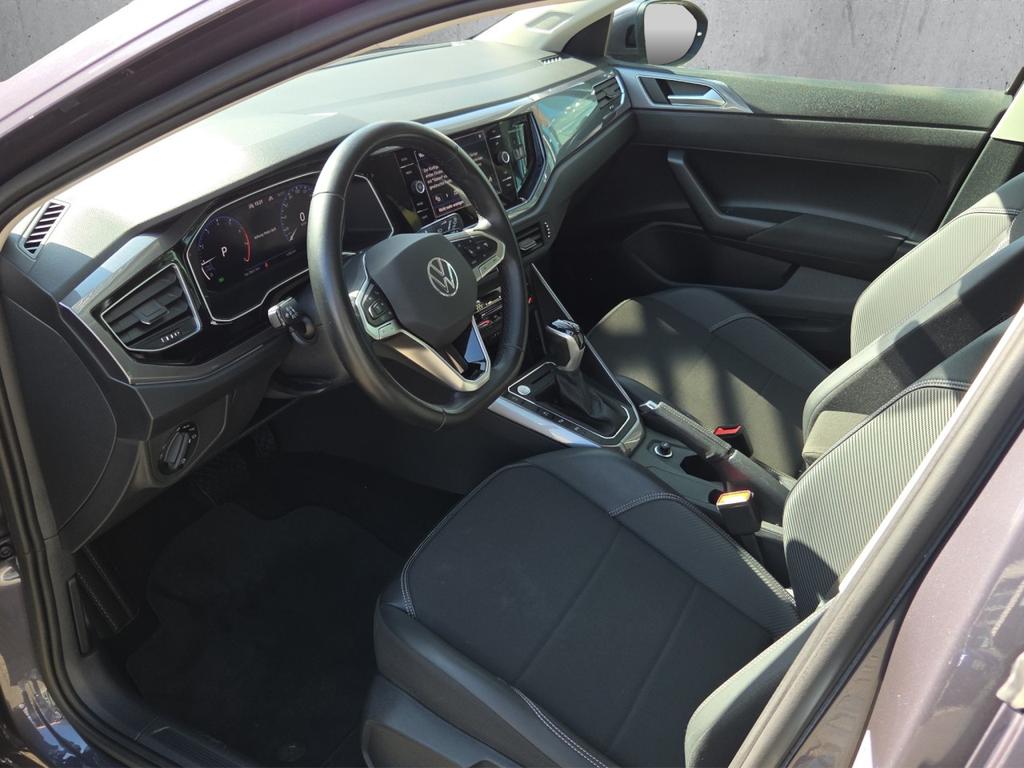 Volkswagen Taigo 2023 г. Серый, пробег 52850 км