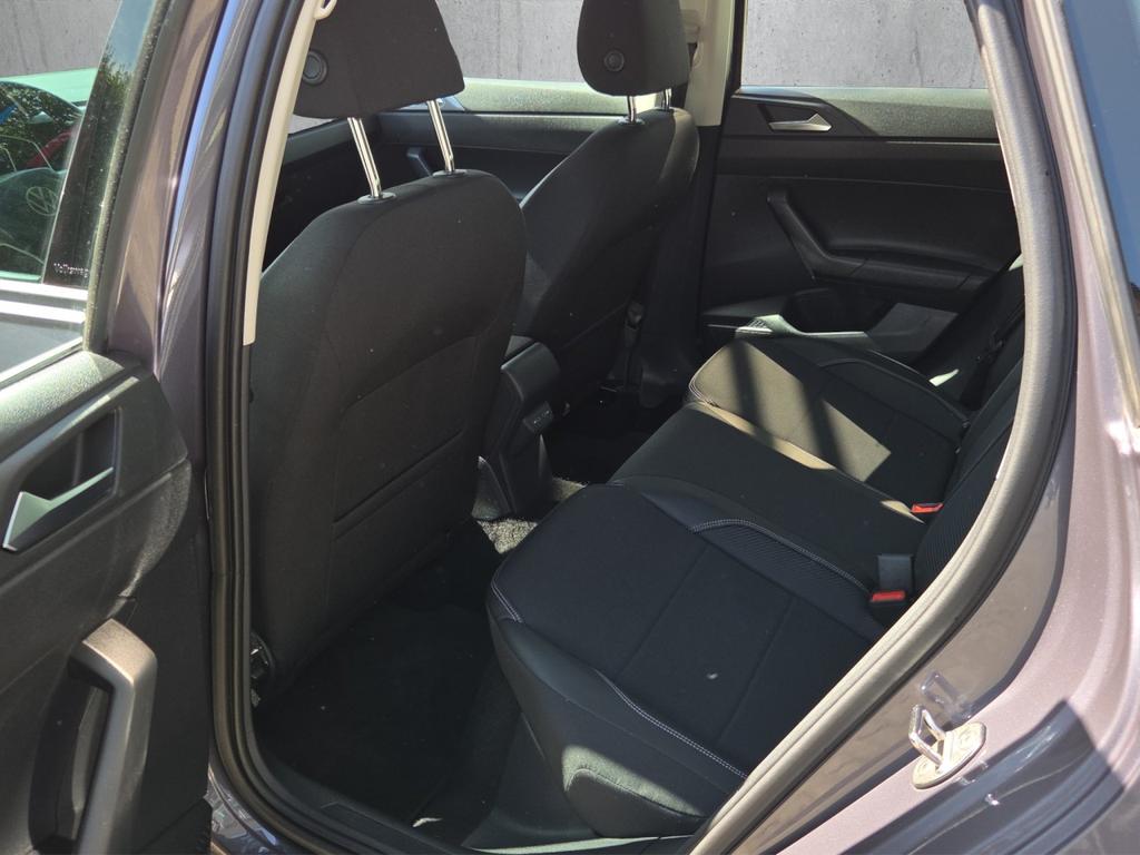 Volkswagen Taigo 2023 г. Серый, пробег 52850 км
