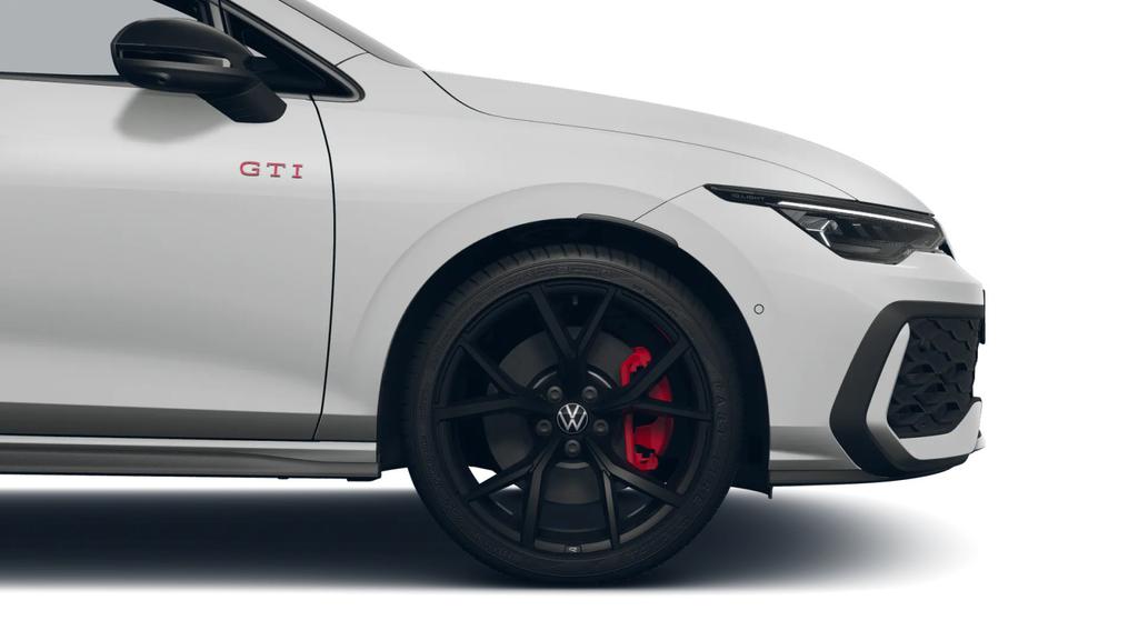 Volkswagen Golf 2025 г. Белый, пробег 32345 км