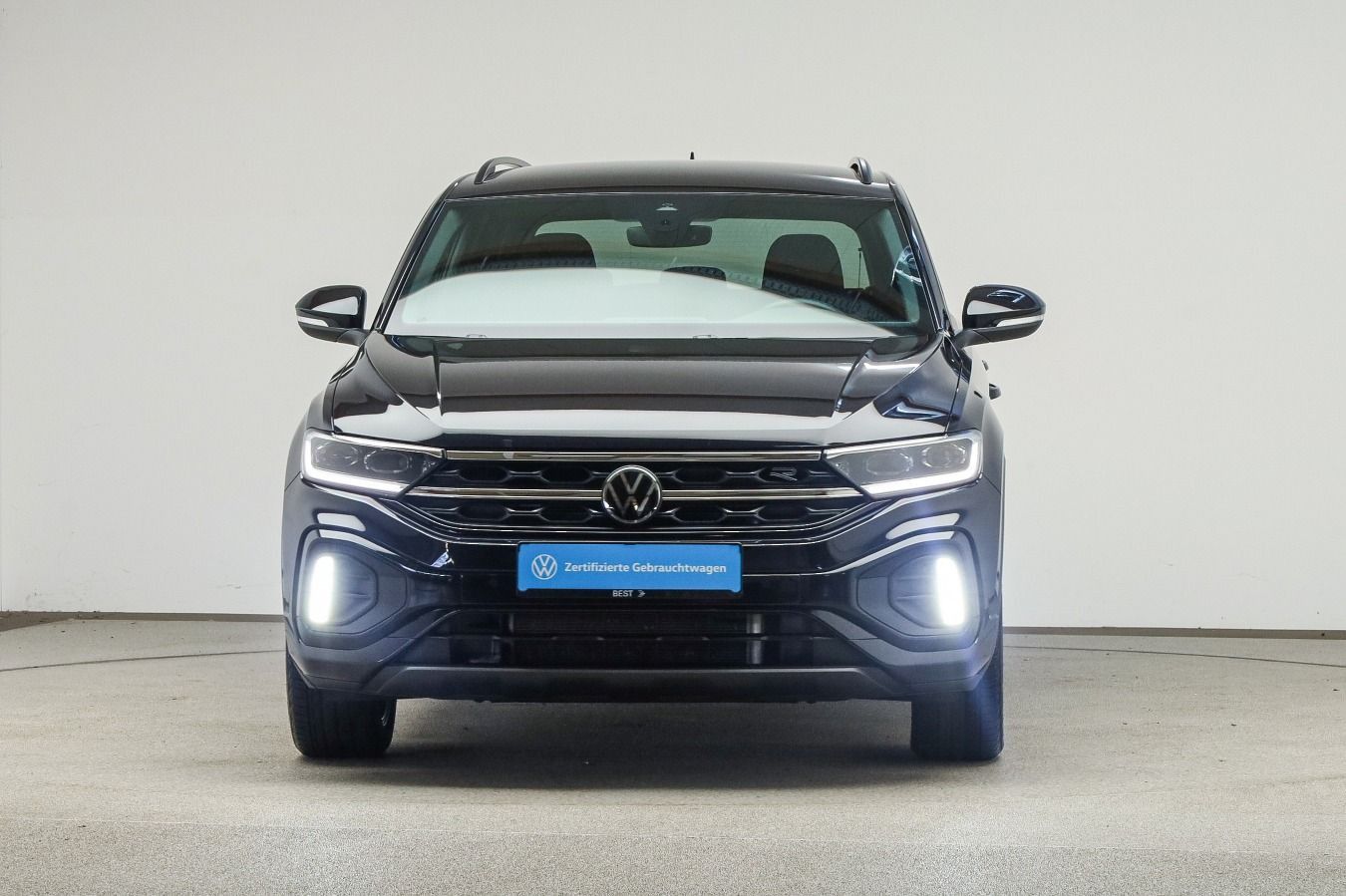 Volkswagen T-Roc 2023 г. Чёрный, пробег 22200 км