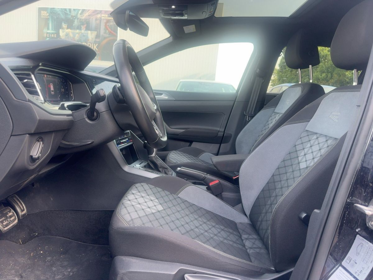 Volkswagen Polo 2024 г. Чёрный, пробег 19270 км