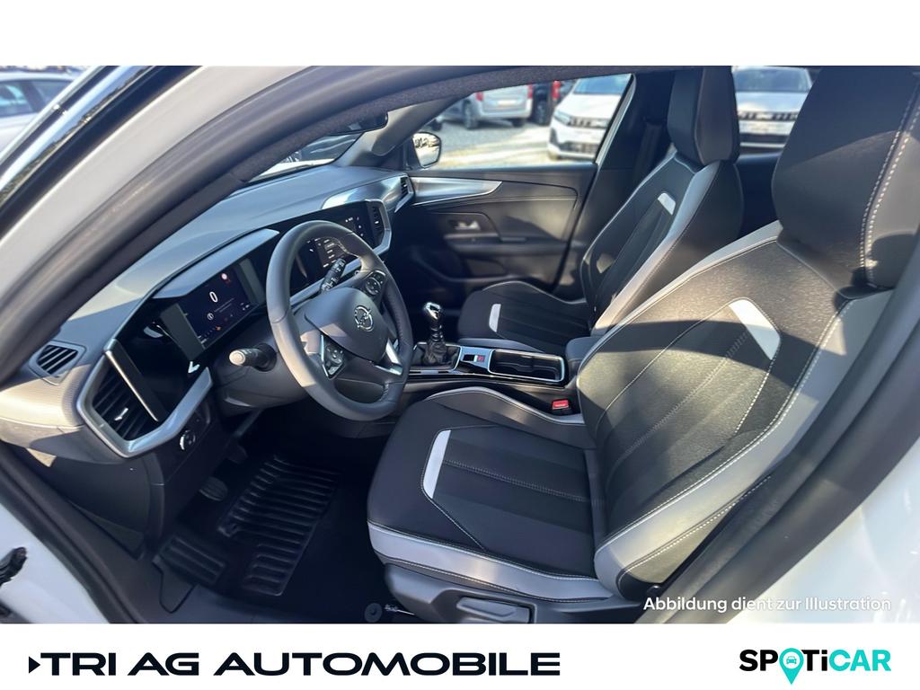 Opel Mokka 2024 г. Белый, пробег 49350 км