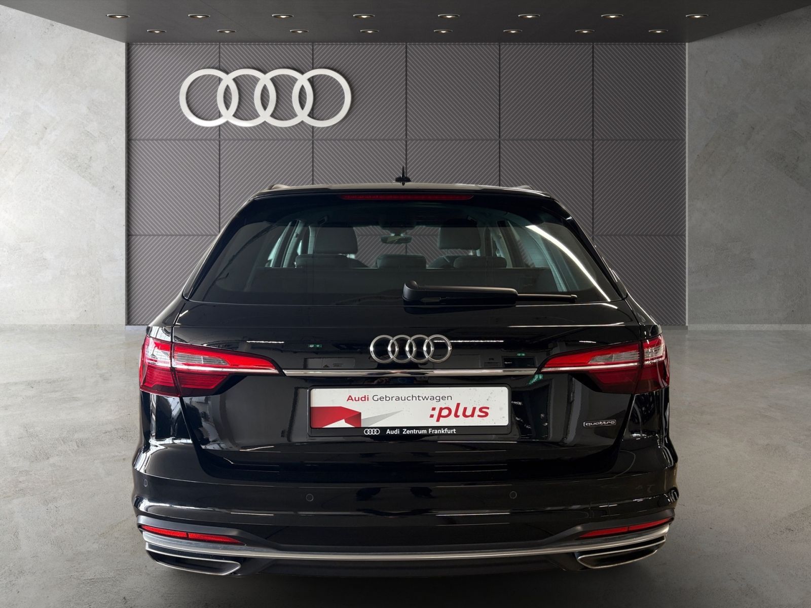 Audi A4 2023 г. Чёрный, пробег 43052 км