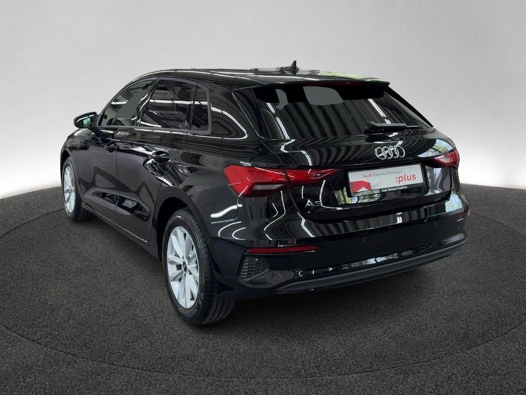 Audi A3 2023 г. Чёрный, пробег 31676 км