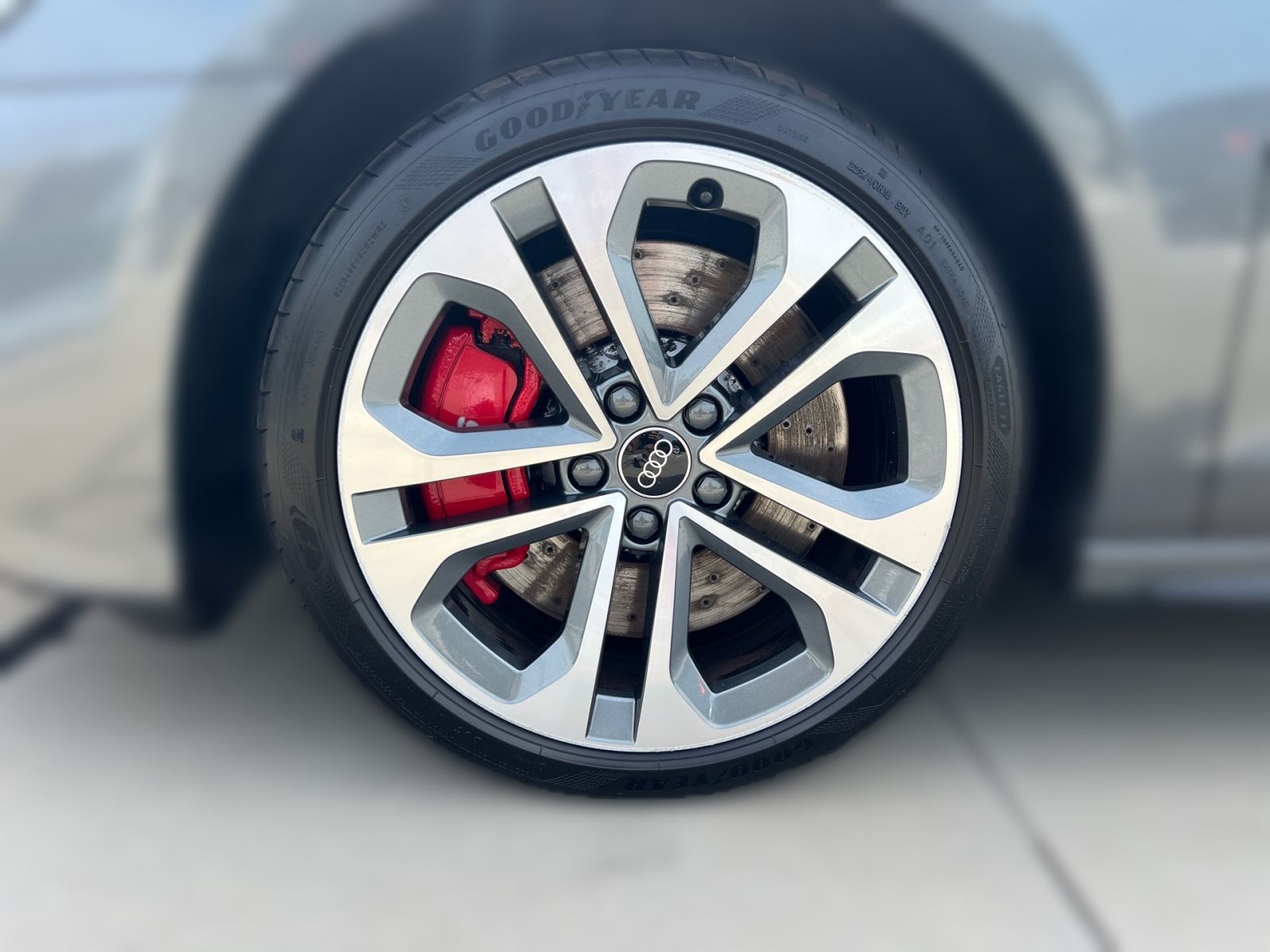 Audi S3 2025 г. Серый, пробег 23891 км