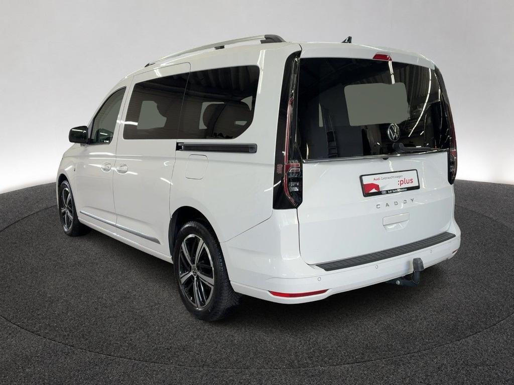 Volkswagen CADDY MAXI 2022 г. Белый, пробег 36742 км