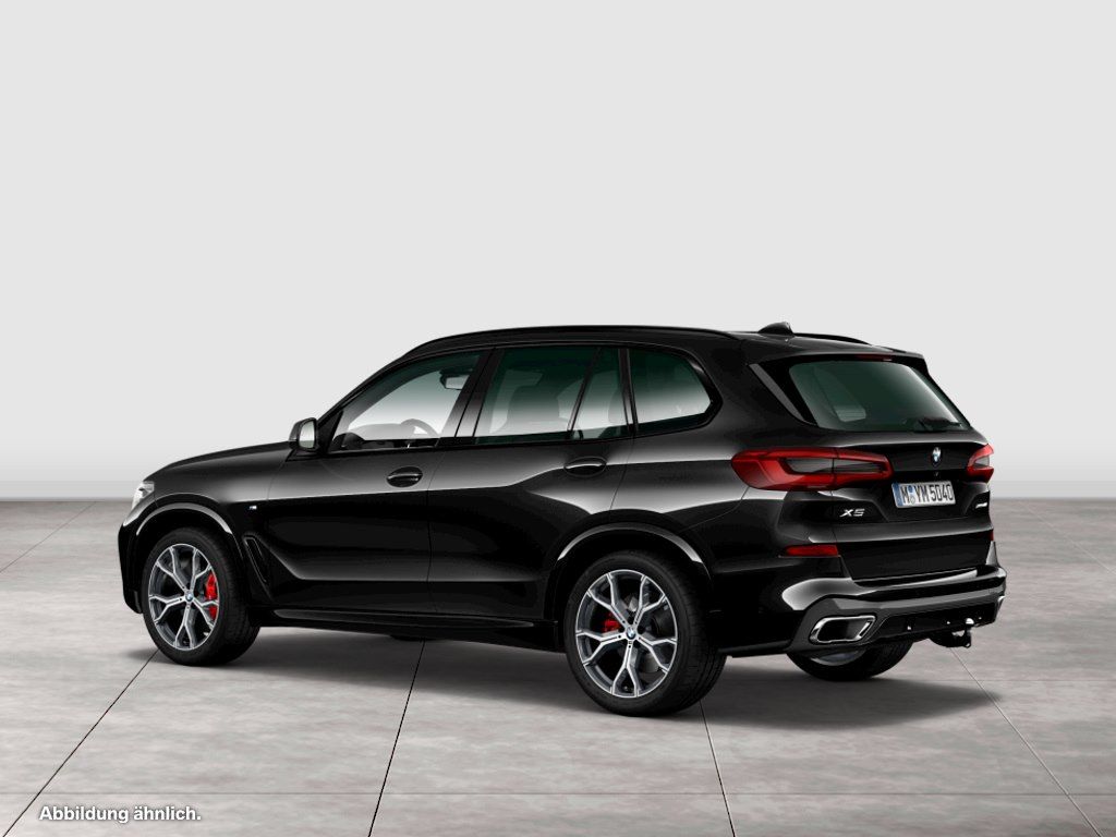 BMW X5 2022 г. Чёрный, пробег 41326 км