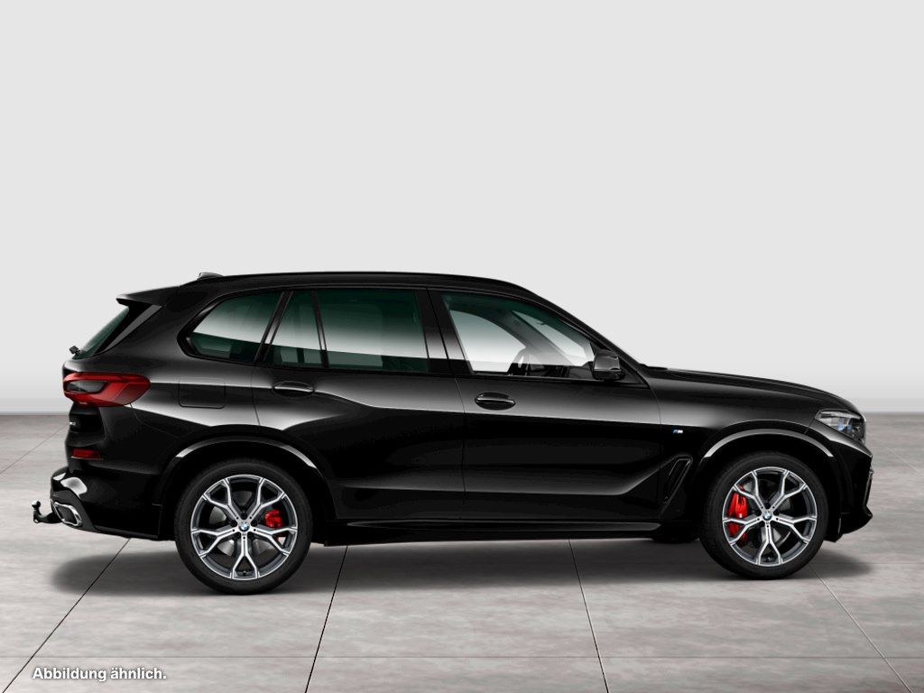 BMW X5 2022 г. Чёрный, пробег 41326 км