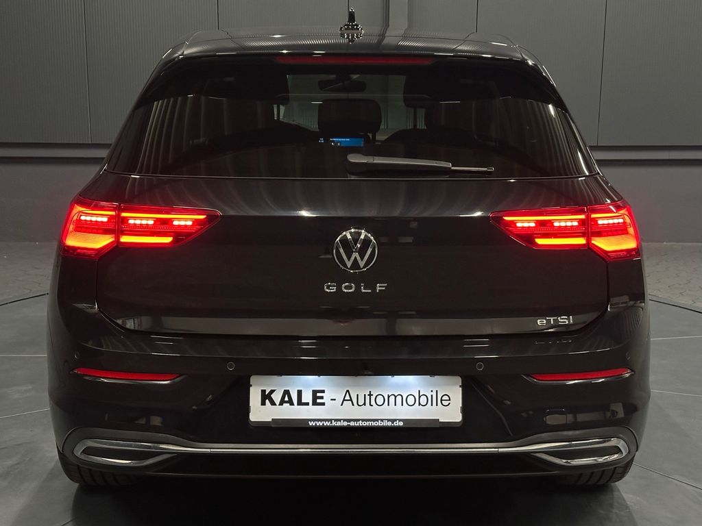 Volkswagen Golf 2024 г. Чёрный, пробег 47000 км