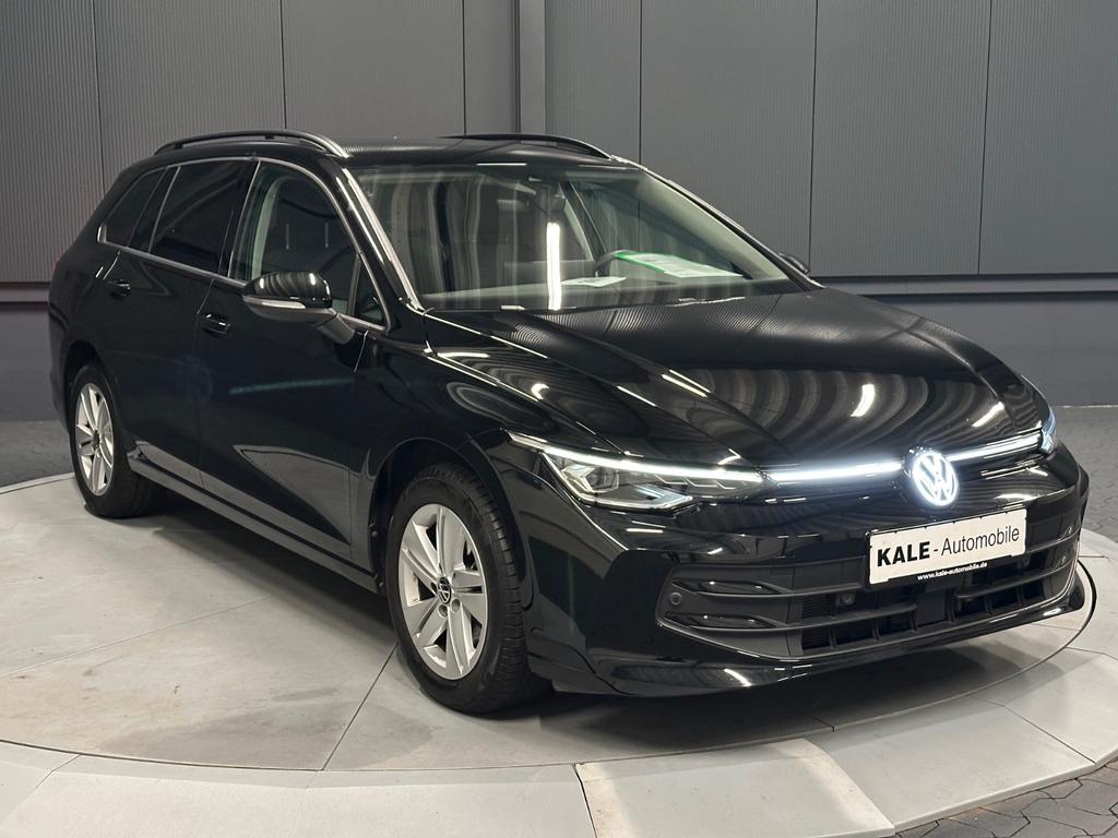Volkswagen Golf 2024 г. Чёрный, пробег 14000 км