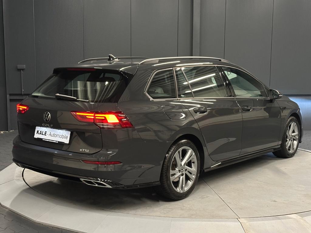 Volkswagen Golf 2023 г. Серый, пробег 26000 км