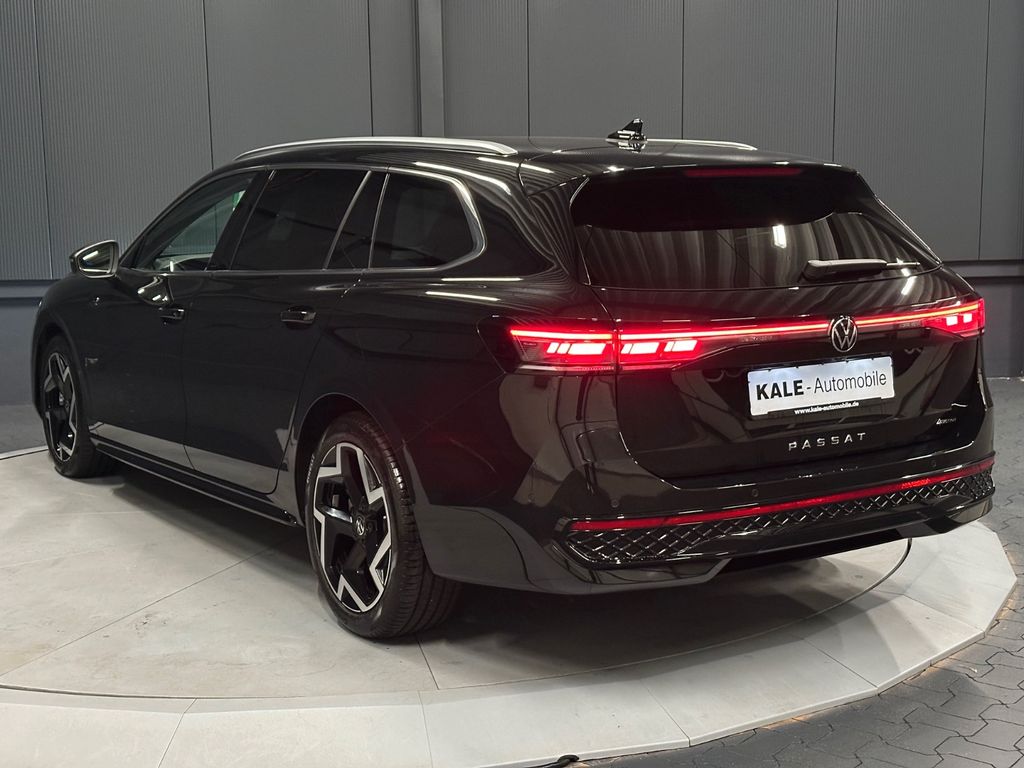 Volkswagen PASSAT VARIANT 2025 г. Чёрный, пробег 14000 км