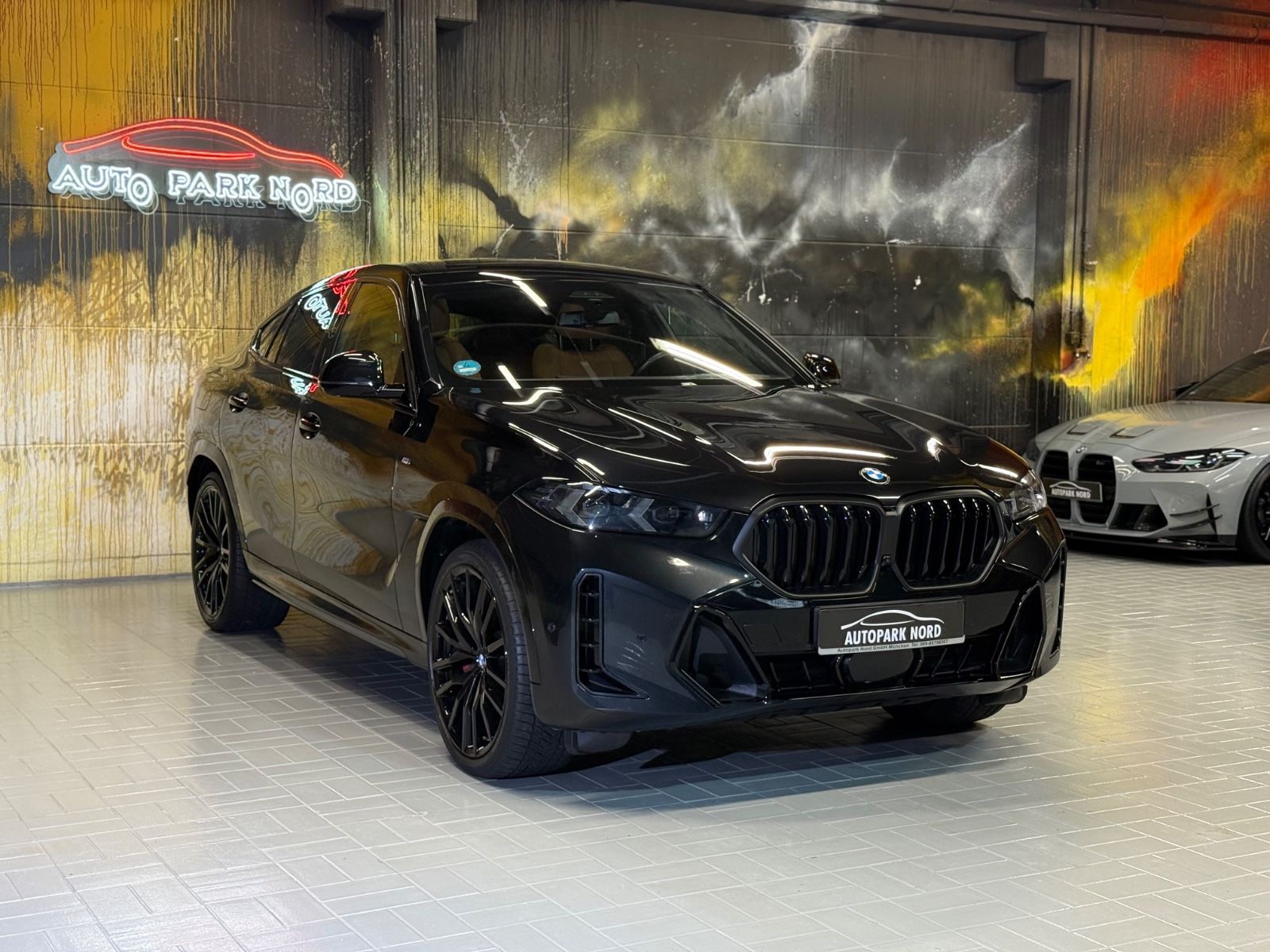 BMW X6 2024 г. Чёрный, пробег 42187 км