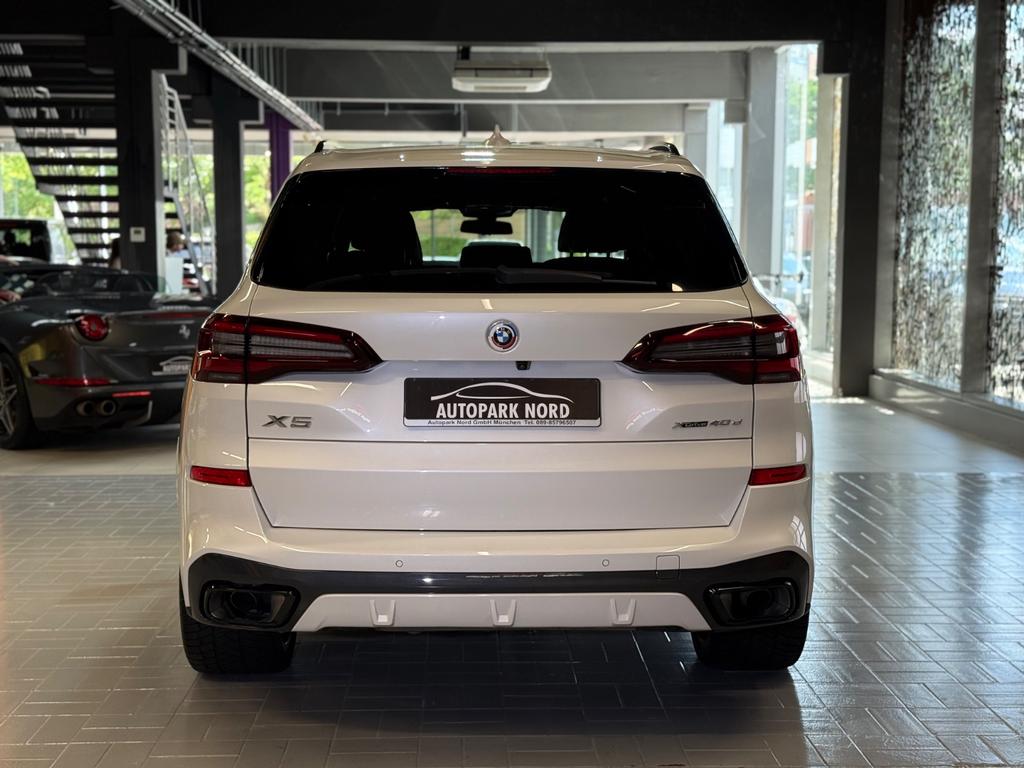 BMW X5 2023 г. Белый, пробег 56440 км