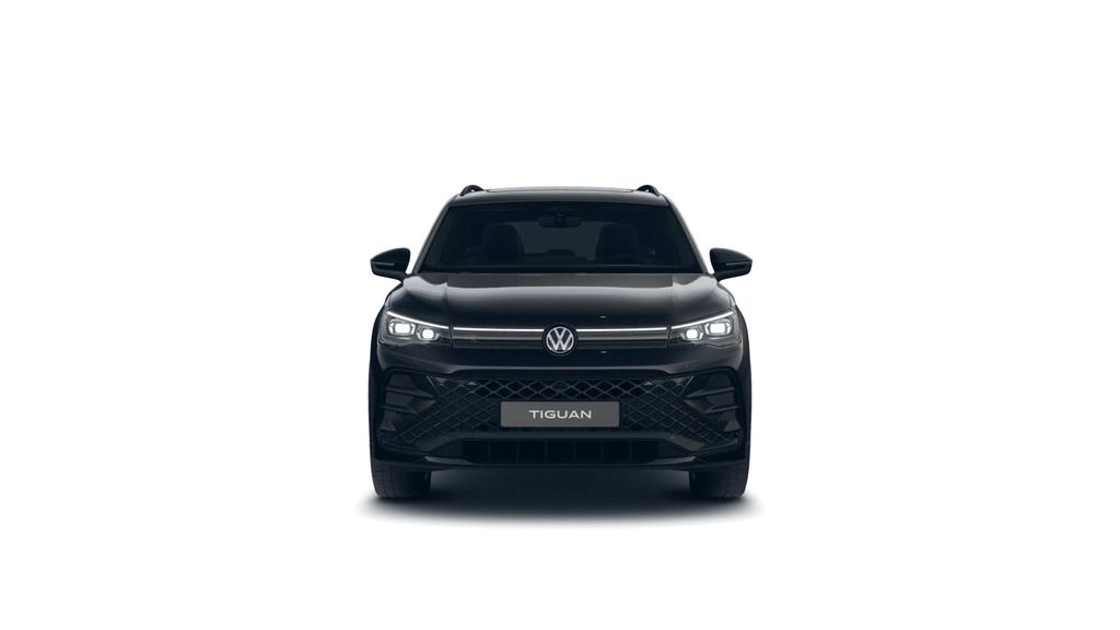 Volkswagen Tiguan 2026 г. Чёрный, пробег 9900 км