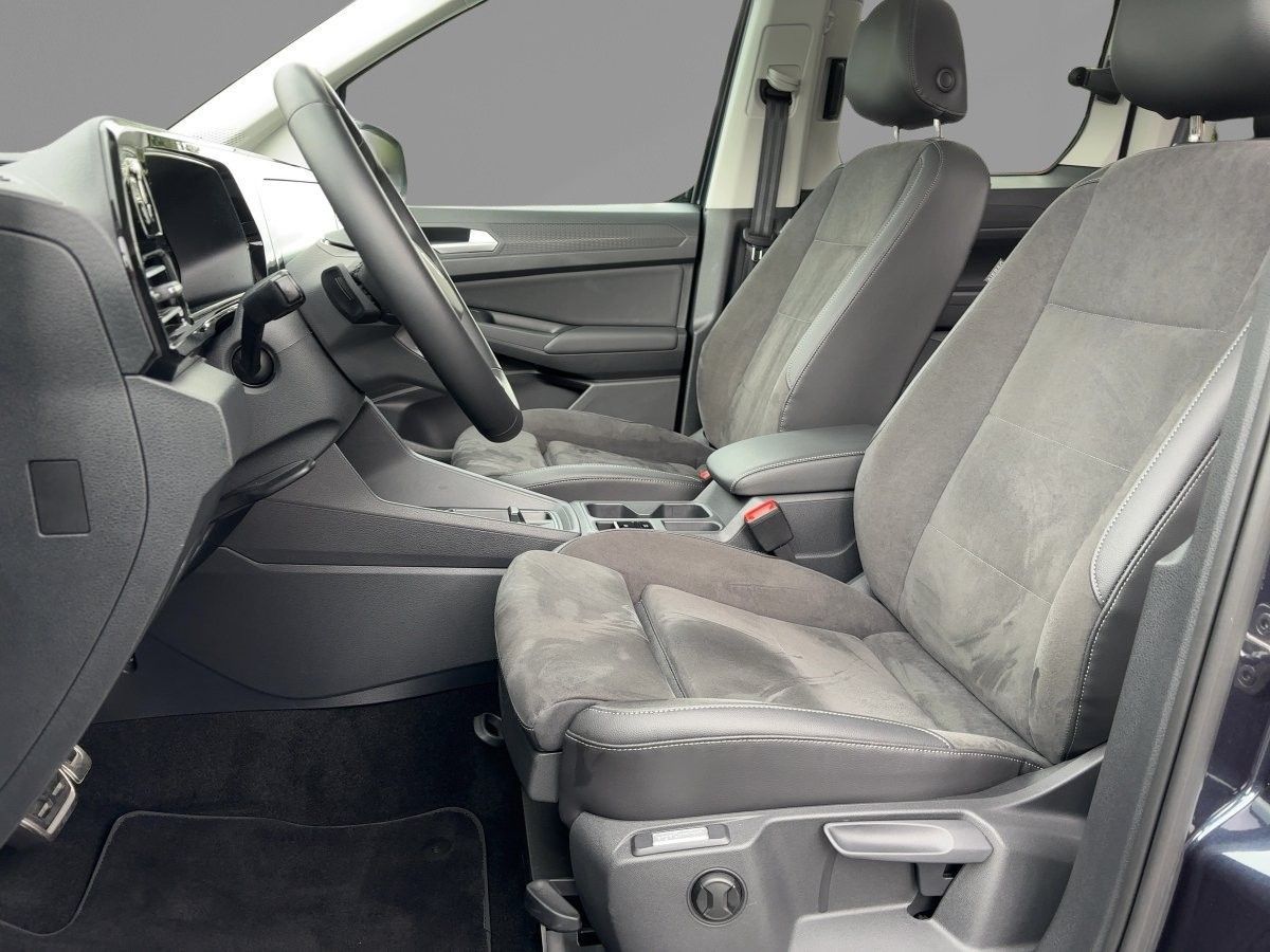 Volkswagen Caddy 2023 г. Синий, пробег 36855 км
