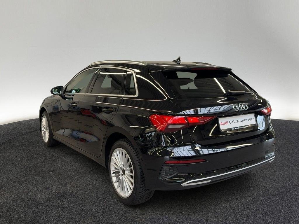Audi A3 2023 г. Чёрный, пробег 38808 км
