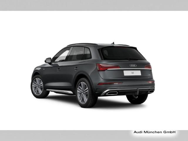 Audi Q5 2024 г. Серый, пробег 22667 км