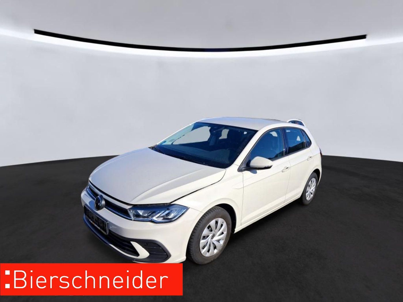 Volkswagen Polo 2024 г. Серый, пробег 23980 км