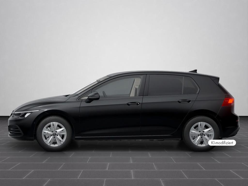 Volkswagen Golf 2023 г. Чёрный, пробег 31700 км