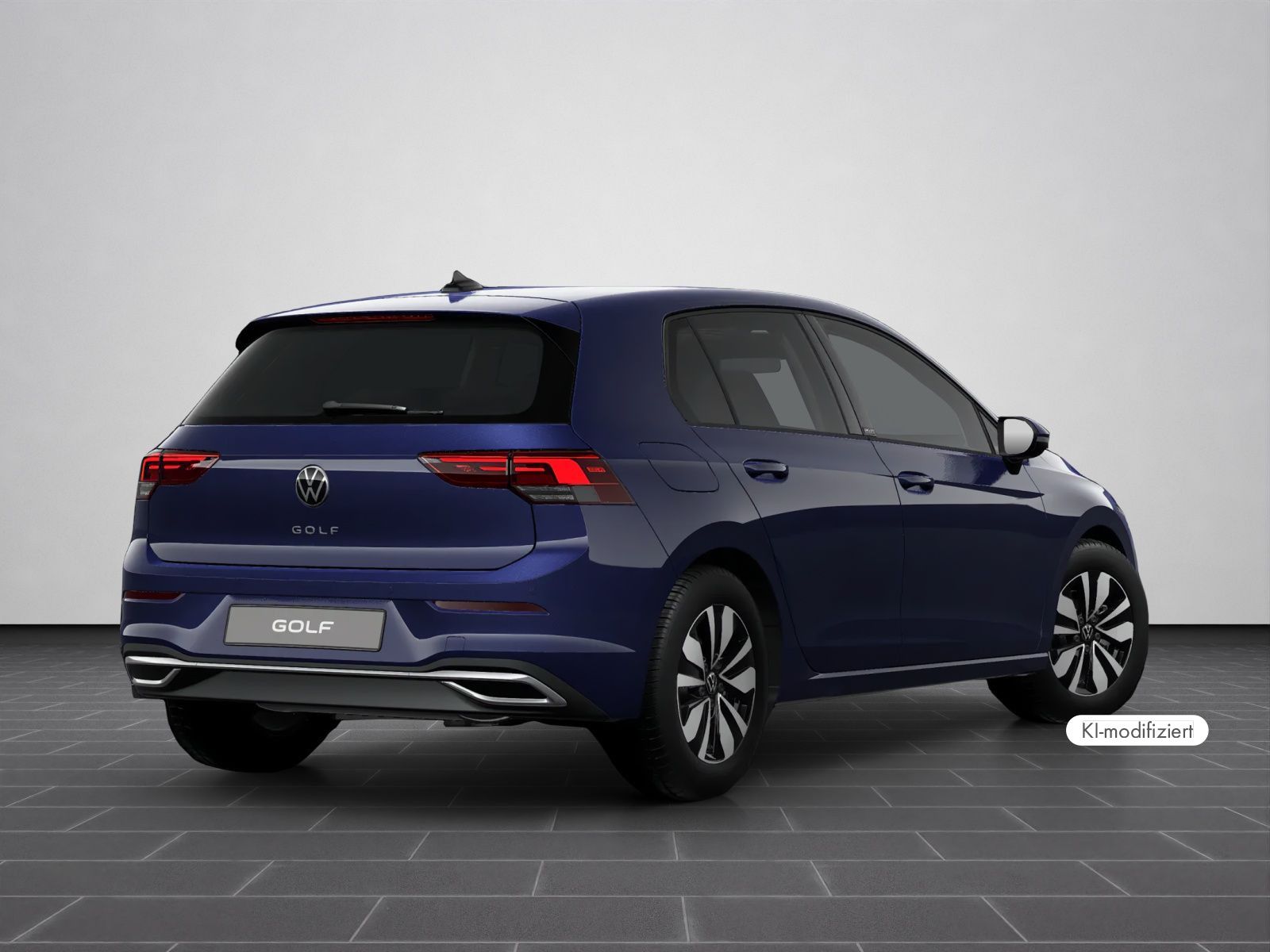 Volkswagen Golf 2024 г. Синий, пробег 23200 км
