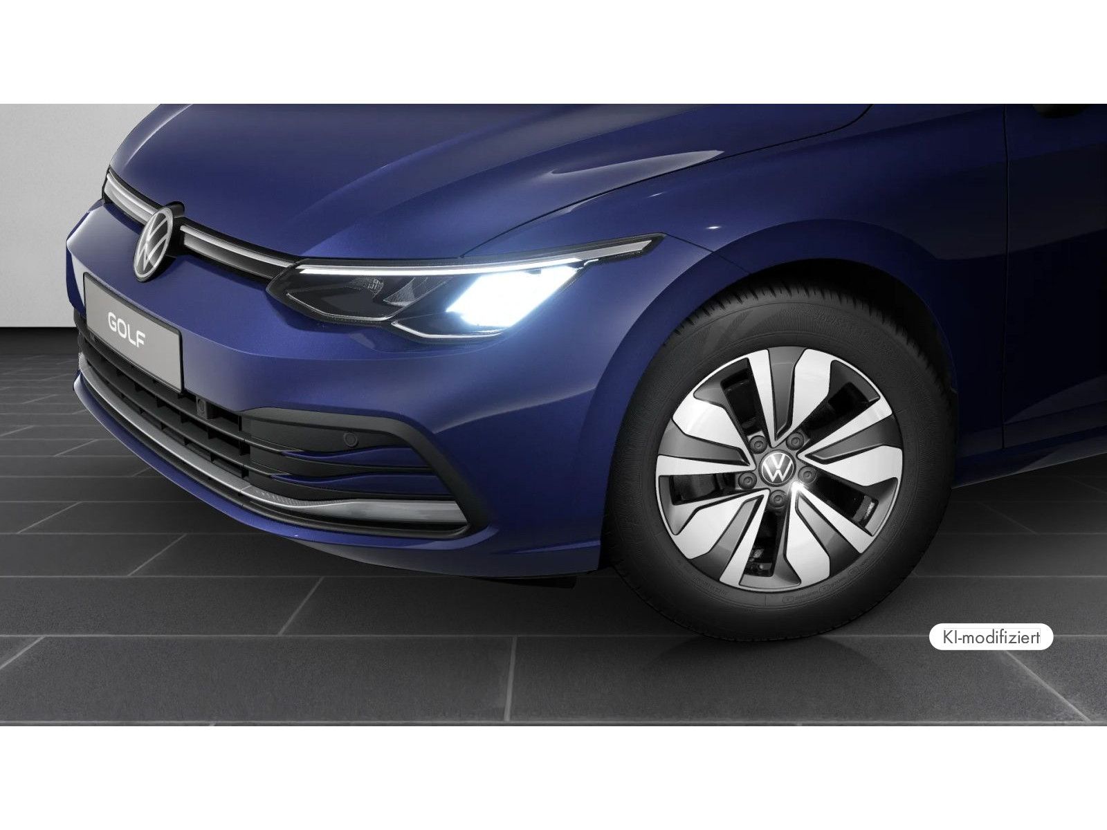 Volkswagen Golf 2024 г. Синий, пробег 23200 км