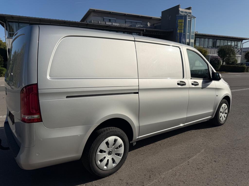 Mercedes-Benz Vito 2021 г. Серебристый, пробег 39365 км