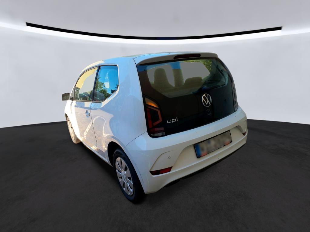 Volkswagen up! 2021 г. Белый, пробег 45200 км