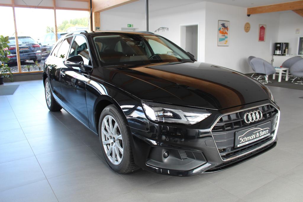 Audi A4 2022 г. Чёрный, пробег 47000 км