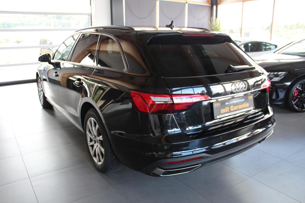 Audi A4 2022 г. Чёрный, пробег 47000 км