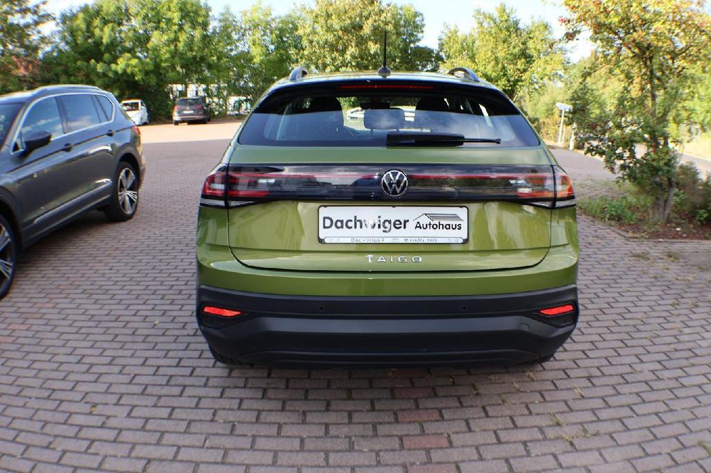 Volkswagen Taigo 2022 г. Красный, пробег 50000 км
