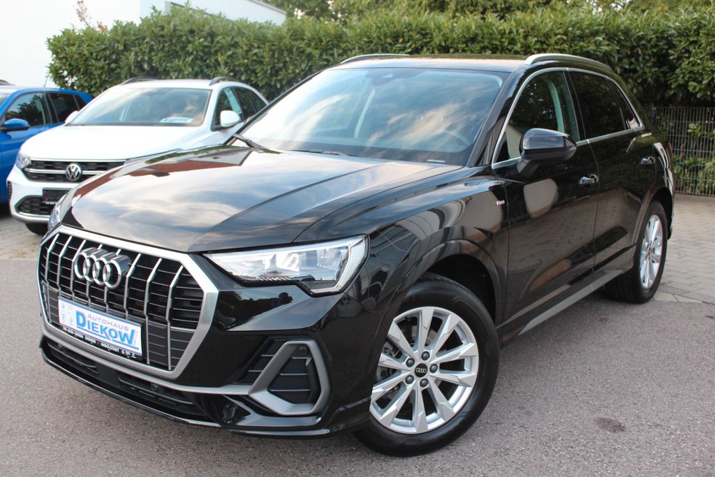 Audi Q3 2023 г. Чёрный, пробег 29950 км