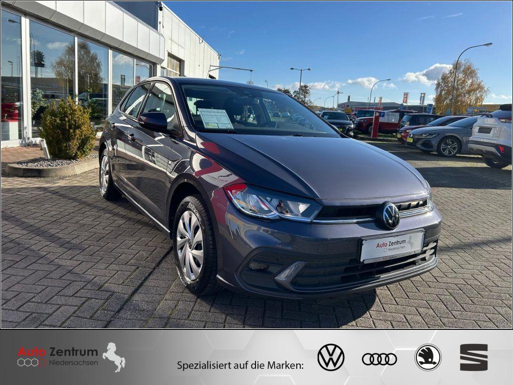Volkswagen Polo 2023 г. Серый, пробег 42000 км