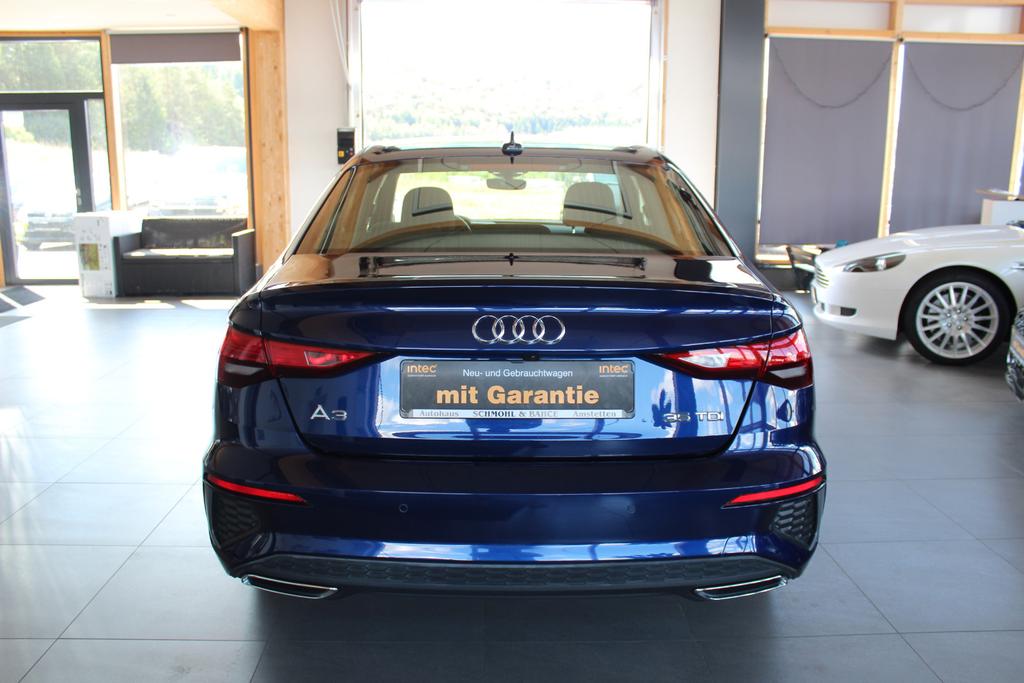 Audi A3 2022 г. Синий, пробег 58000 км