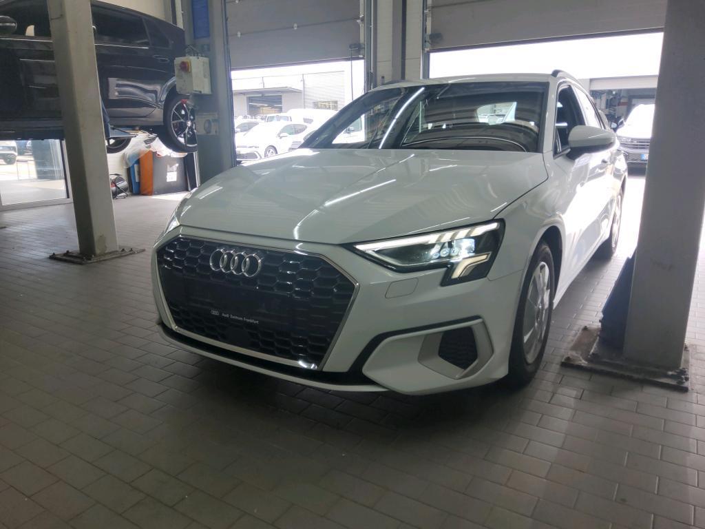 Audi A3 2022 г. Белый, пробег 48844 км