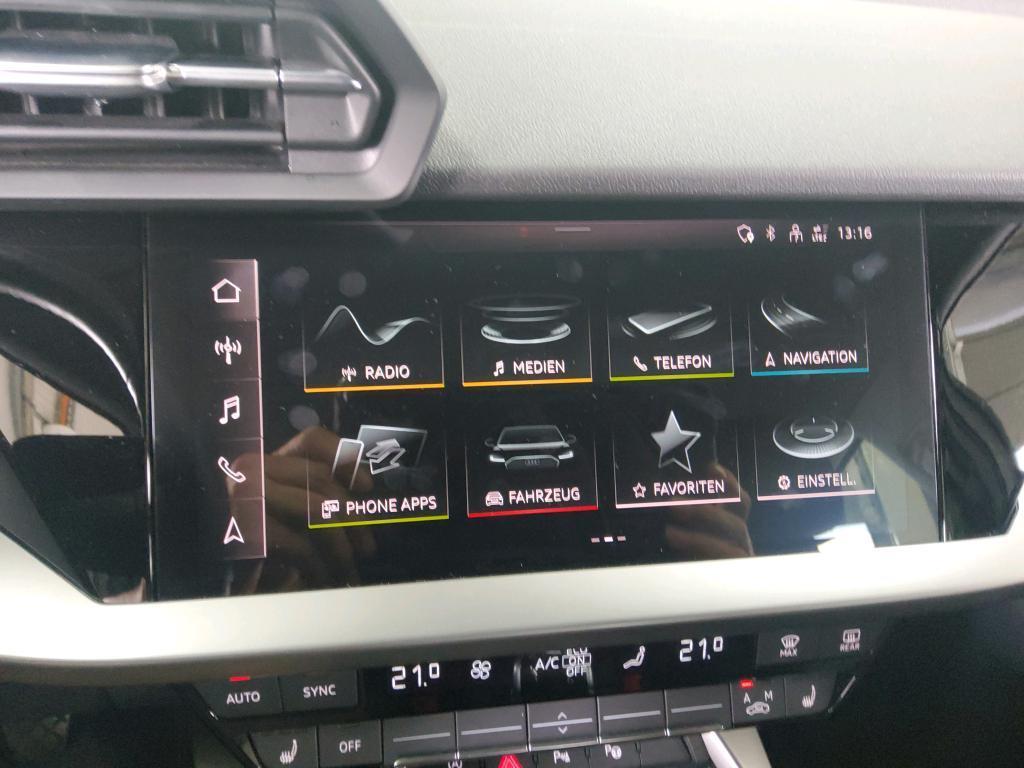 Audi A3 2022 г. Белый, пробег 48844 км