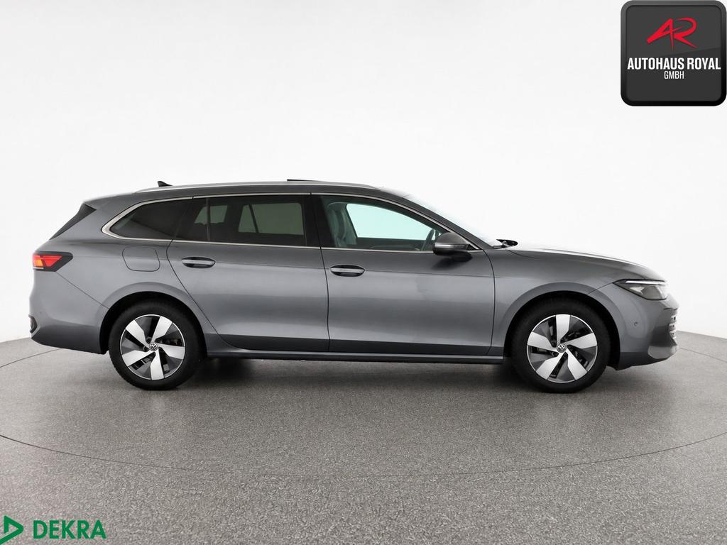 Volkswagen Passat 2024 г. Серый, пробег 23372 км